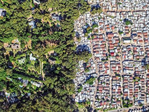 Inequality in Hout Bay Inequality in Hout Bay